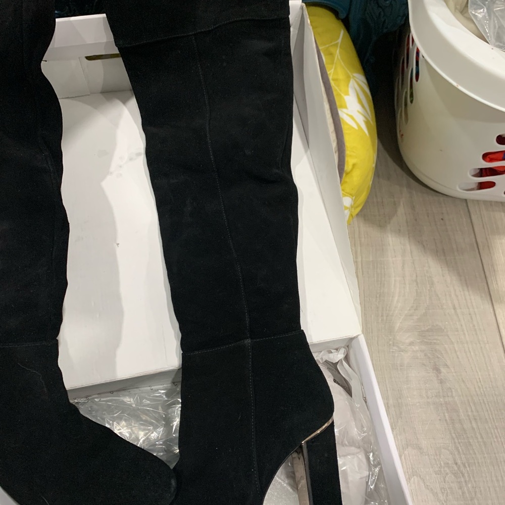 Over the knee boots (brand new) - Picture 6 of 6